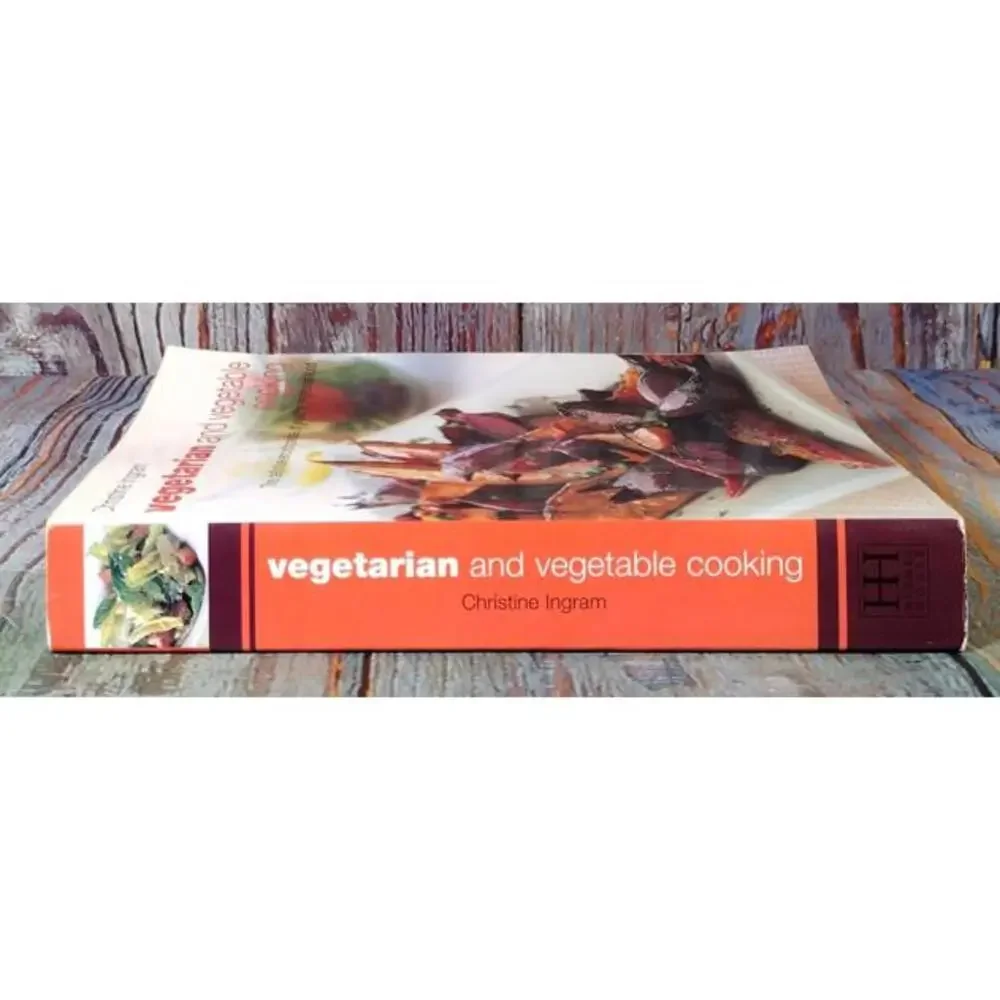 Vegetarian‎ and Vegetable Cooking by Christine Ingram - Paperback Cookbook